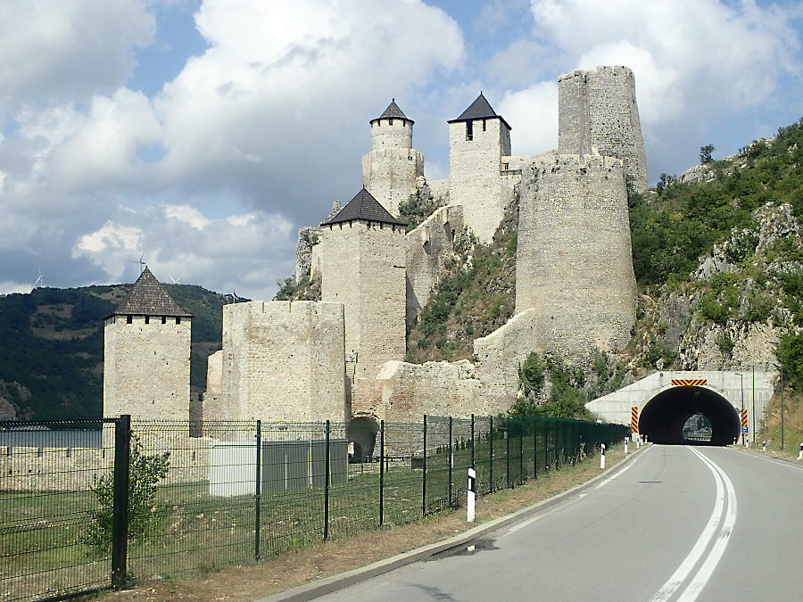 18 Pevnost Golubac