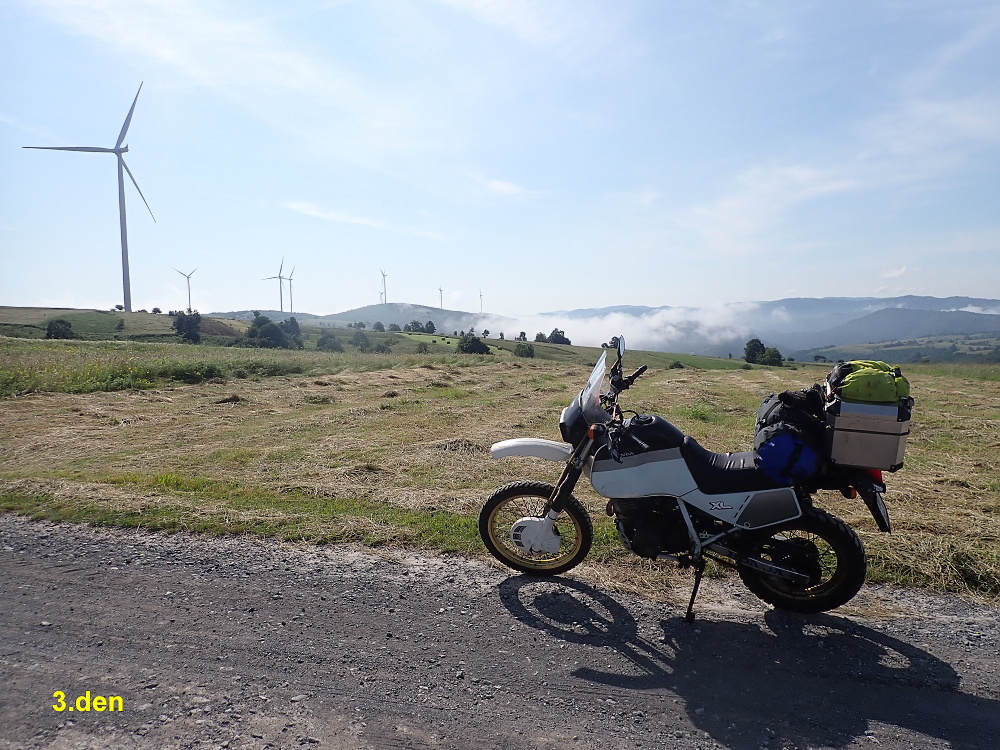 05 Větrníky nad S.Helenou