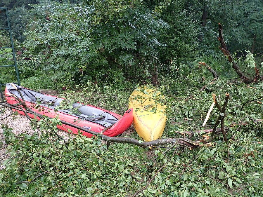 06 Bohudík spadl jen na lodě.