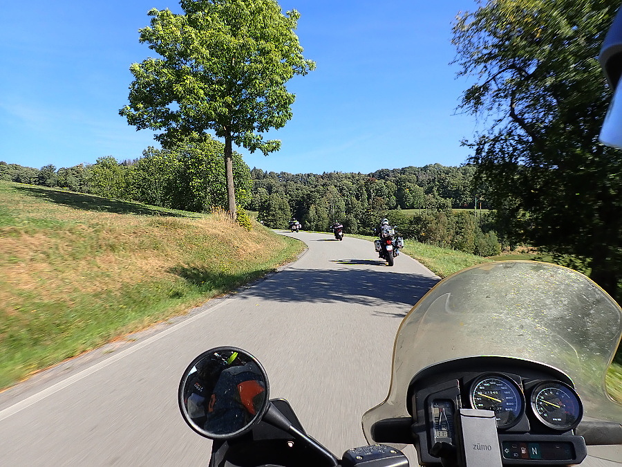 12 Společná vyjížďka měla 120 km. Dva úseky po 5 km jsme fakt neznali.