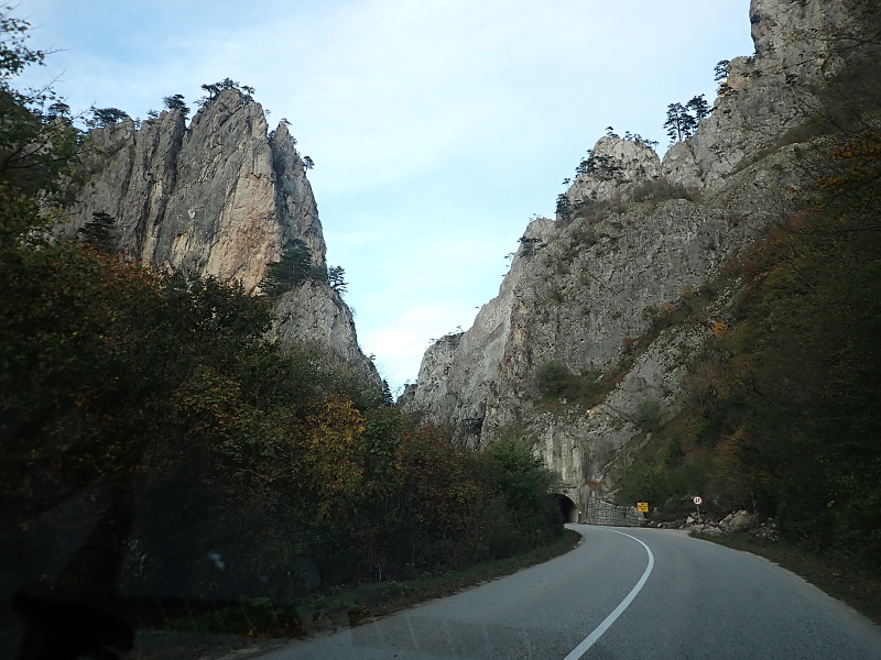 61 Sutjeska je v Bosně nejstarší národní park z roku 1962.