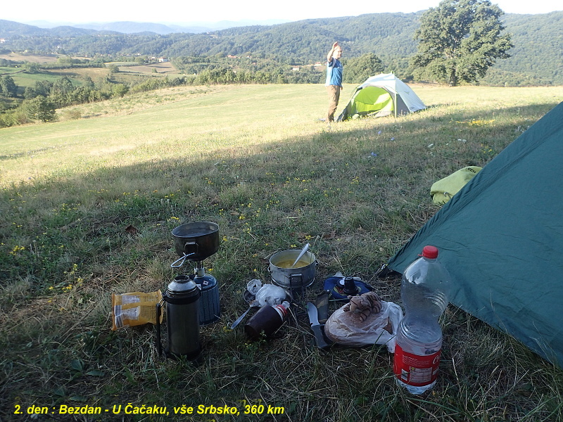 06 Jediná noc na divoko